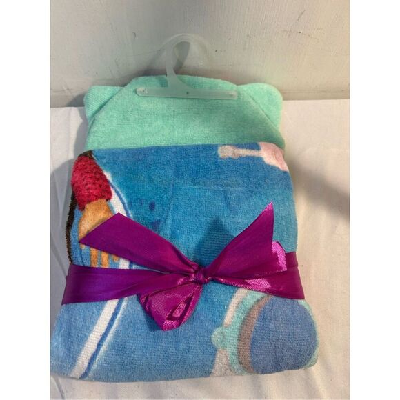 Gabby Dollhouse hooded towel wrap new - Picture 3 of 4